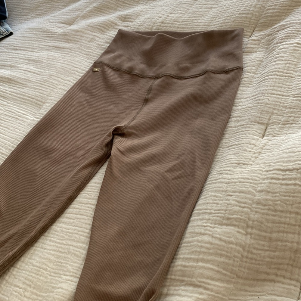 Lune Active sculpt seamless ribbed legging in fossil tan brown size small